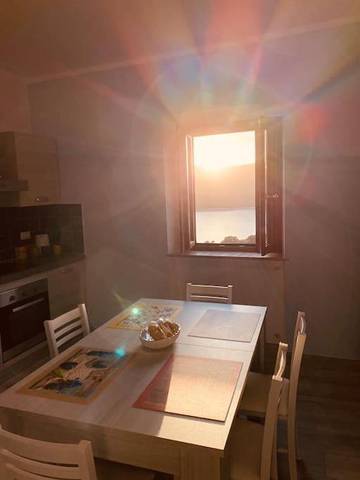 Gîte pour 3 personnes, avec vue sur le lac et vue à Castel di Tora