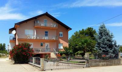 Gîte pour 2 personnes, avec vue et jardin dans Međugorje