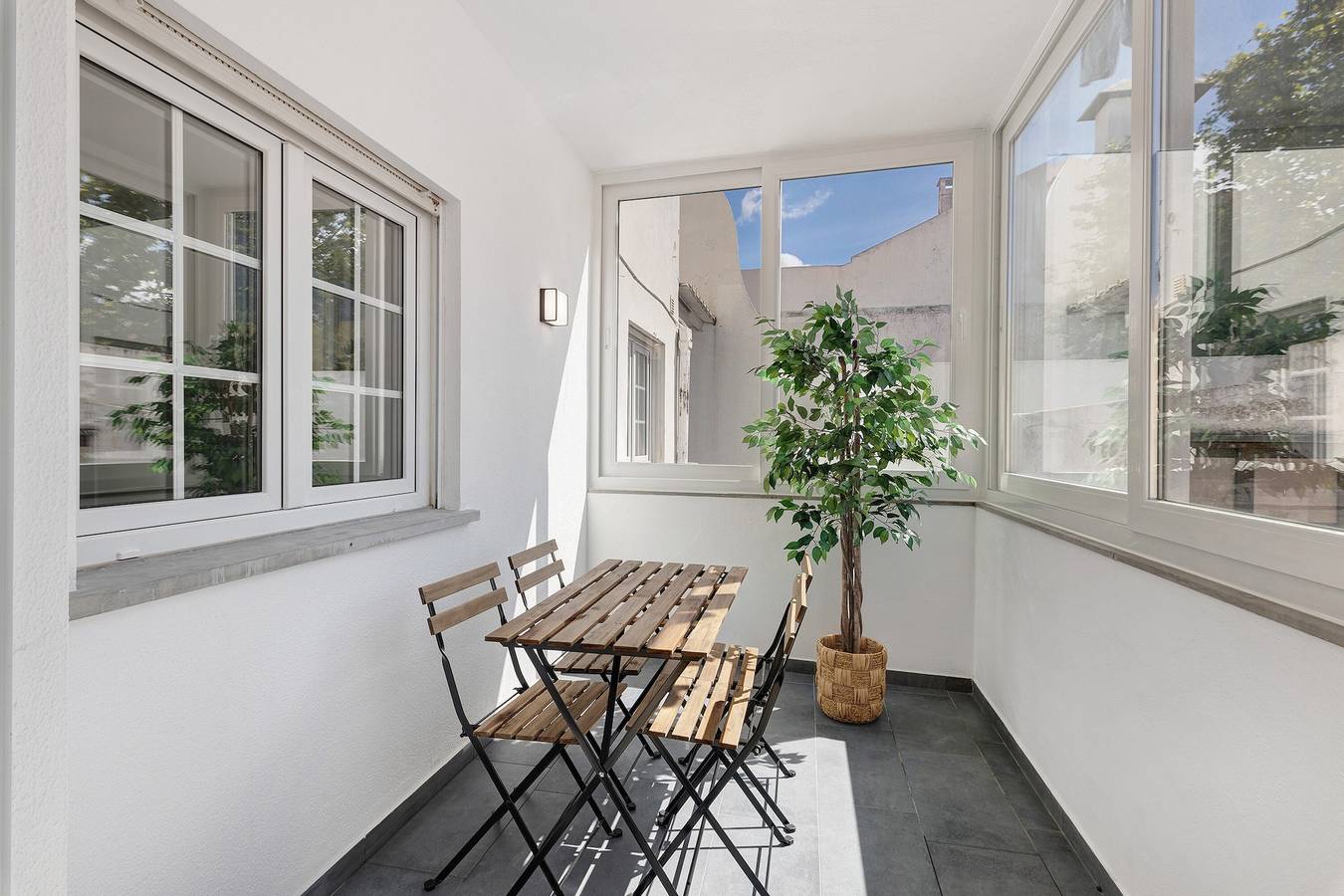 Appartamento intero, Appartamento 'Città e mare' con terrazza privata, balcone e Wi-Fi in Cascais e Estoril, Costa de Lisboa