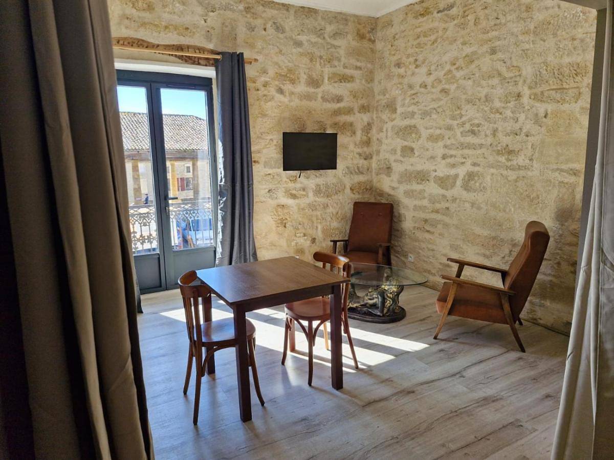 Double Room in Villefranche-du-Périgord, Périgord Noir