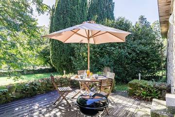 Location de vacances pour 4 personnes, avec jardin à Elliant