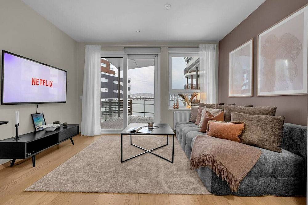 Hel lägenhet, Cozy Arctic Apartment - 1 bed with free parking in Tromsø