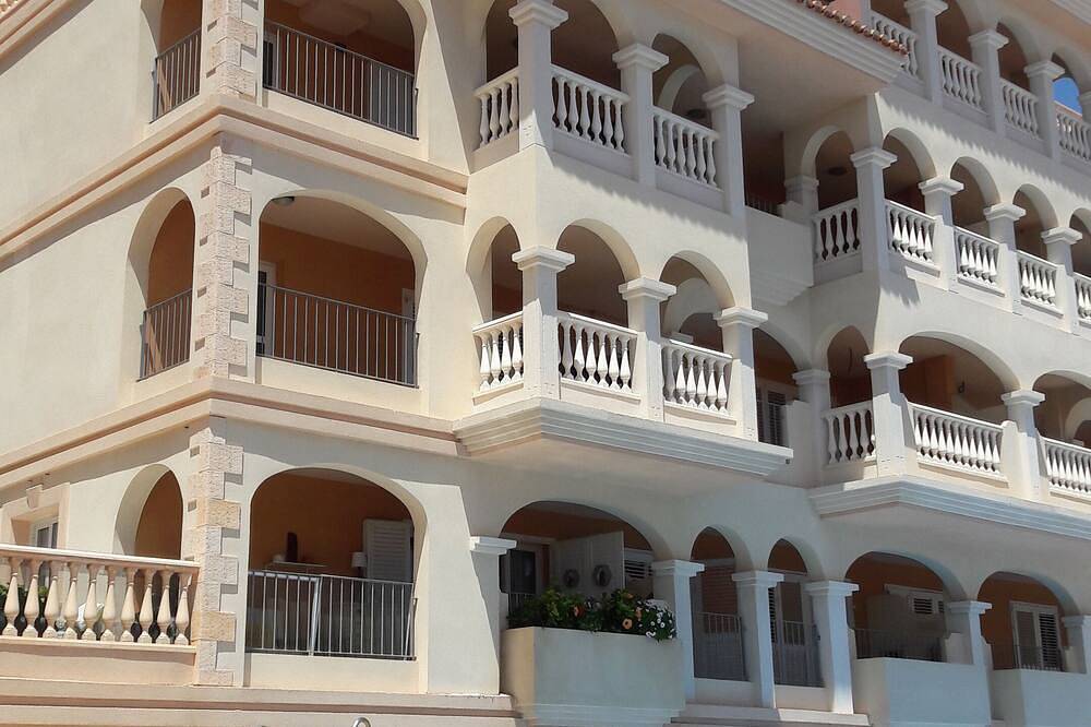 Entire apartment, Luxery apartment \"Seagull\" - Family friendly - 2 bedrooms (max.4 pers.) in Marina (Almerimar), El Ejido