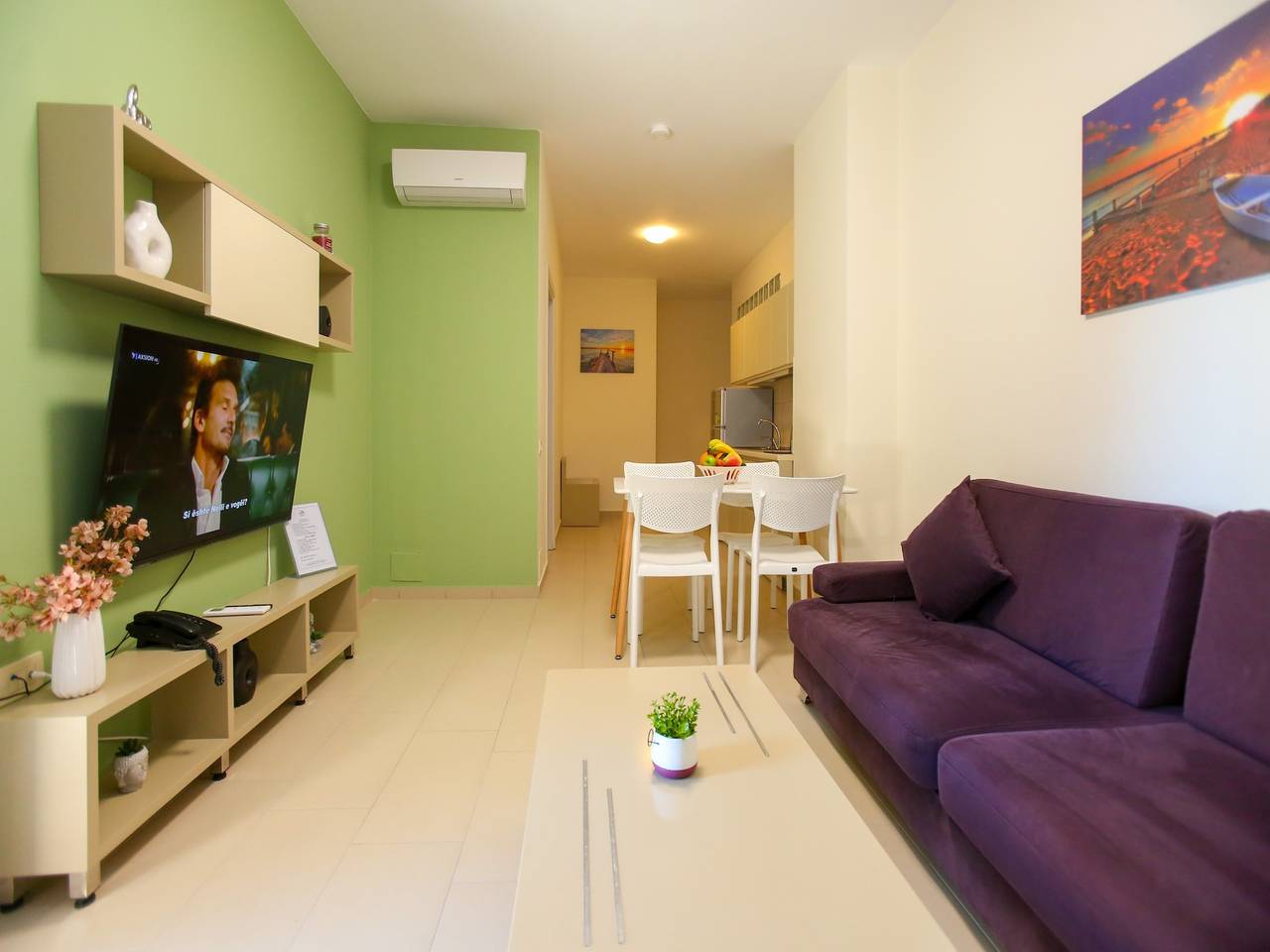Apartamento entero, Apartamento en Albania frente al mar con piscinas in Vlorë (Ciudad), Vlorë