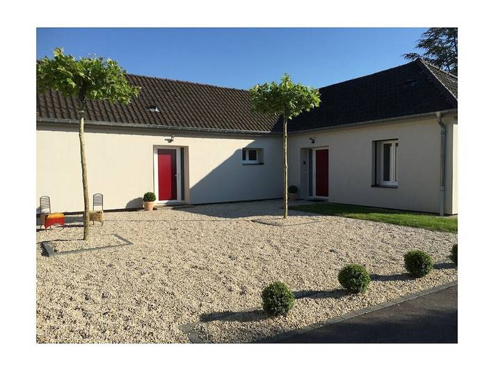 Location de vacances pour 4 personnes, avec Terrasse et Jardin à Fontain