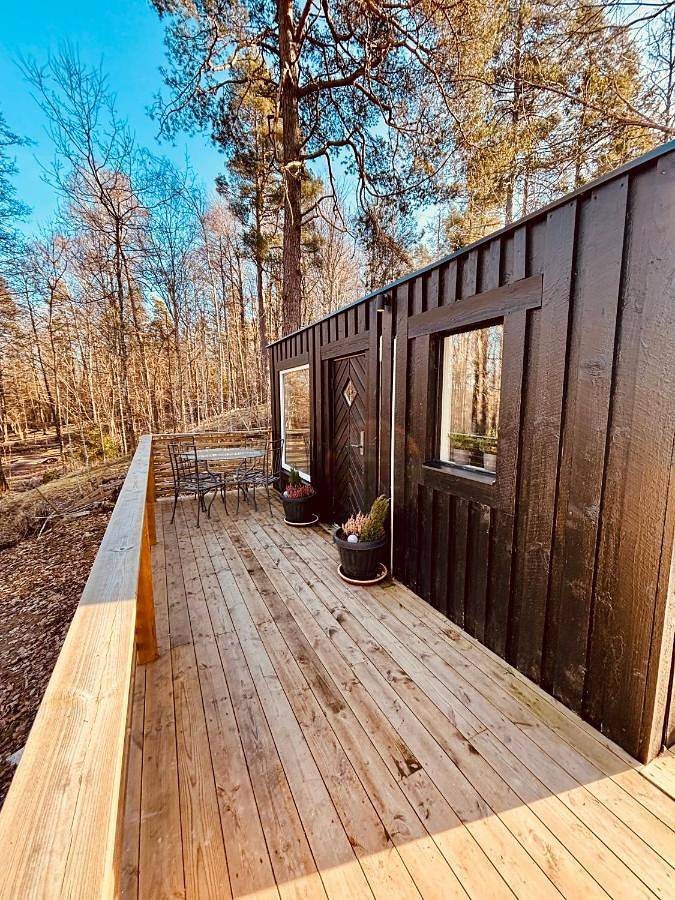Location de vacances pour 2 personnes, avec vue ainsi que jardin et balcon dans Orebro - 3