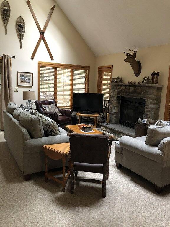 Jack Frost Mountain / Schneekammdorf. Ski raus / rein zu Jack Frost Skipisten in Blakeslee, Carbon County (PA)