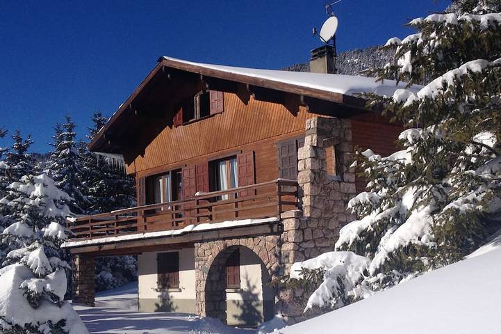 Casa vacanza per 3 persone, con giardino a Monginevro