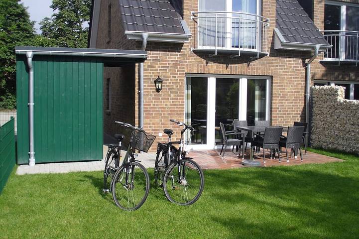 Ferienhaus für 5 Personen, mit Terrasse und Garten in Horumersiel
