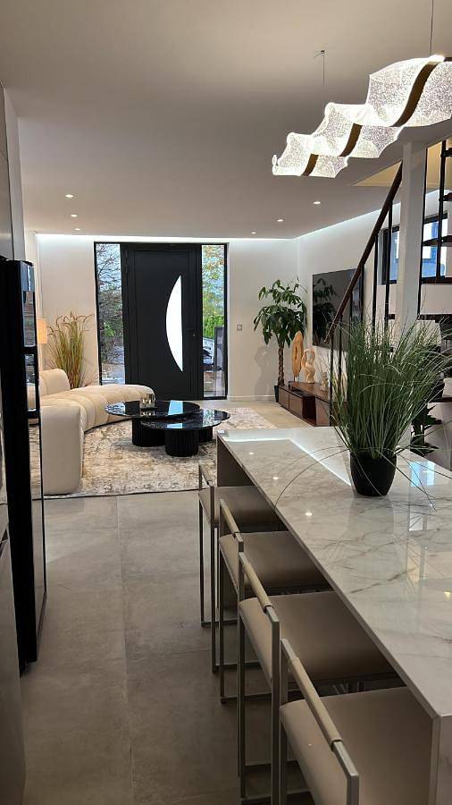 Location de vacances pour 4 personnes, avec vue et jardin, animaux acceptés à Bailly