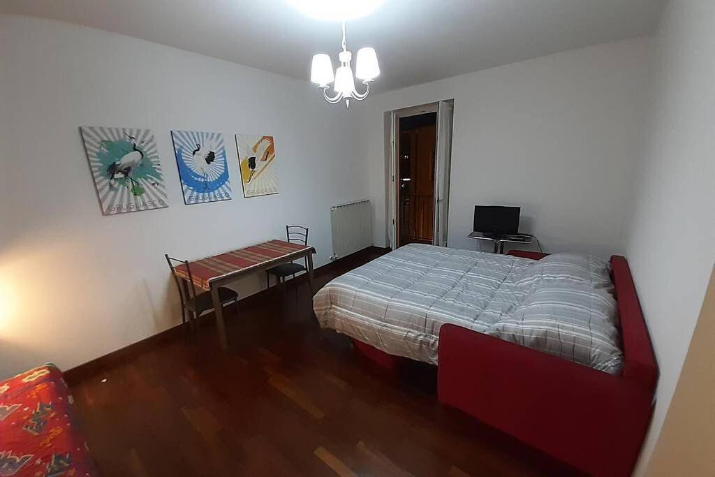 Appartement entier, Gru Home Cozy home very central,refined,5 beds,box in Grugliasco, Province de Turin