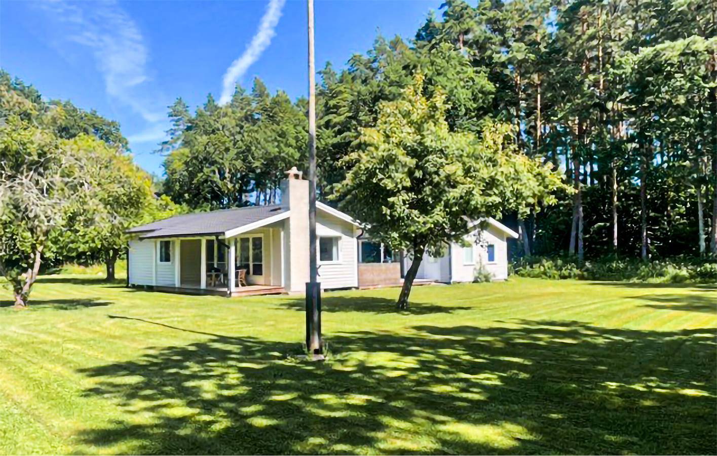 Hus för 4 Personer, med terass och trädgård