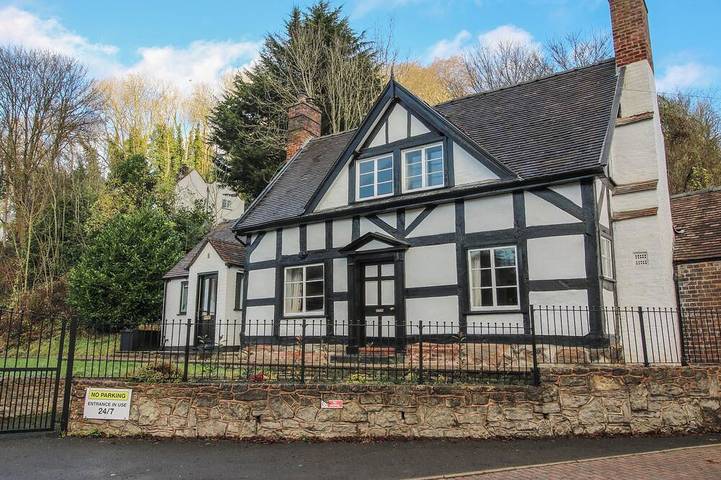 Cottage for 8 people, with garden in Ironbridge
