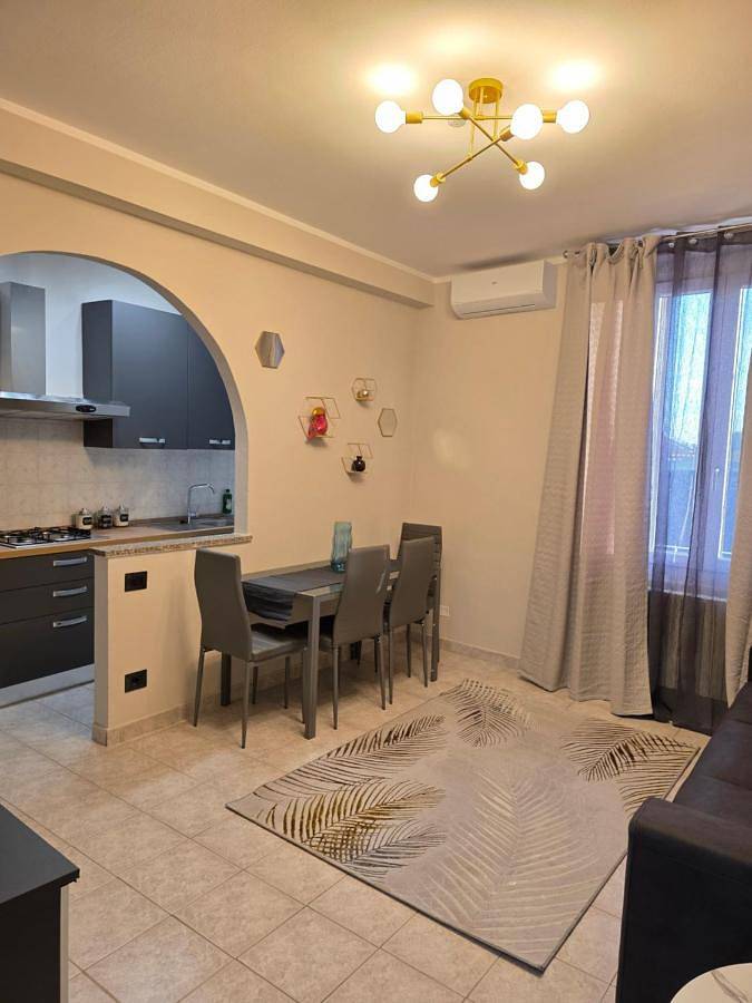 Appartamento per 4 persone, con Balcone a Turate