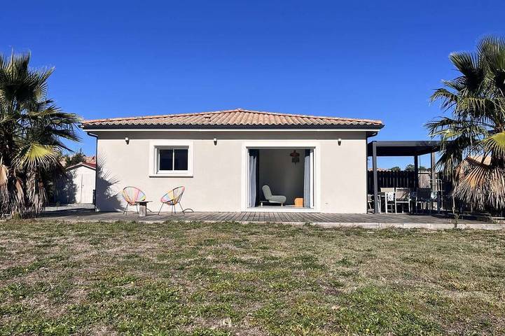 Villa for 6 people, with garden and terrace - 1