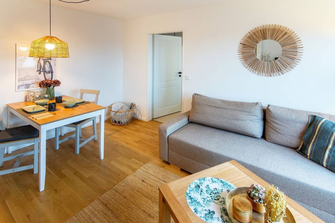 Ganze Wohnung, Modernisierte Oberwohnung Watt'n Glück mit tollem Blick in Westeraccumersiel, Dornumersiel