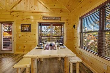 Log Cabin for 8 Guests in Pigeon Forge, Sevier County, Picture 1