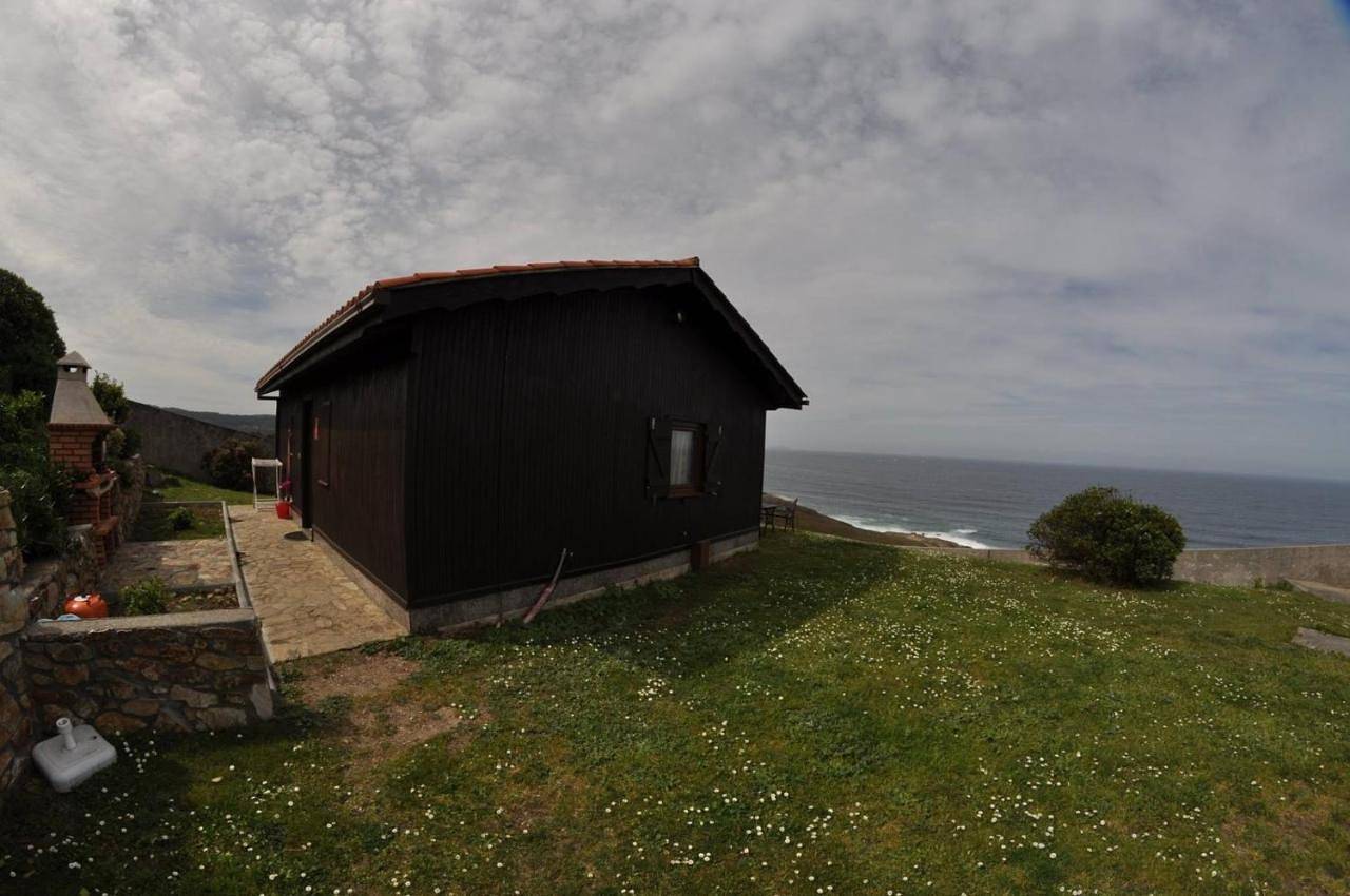 Two-Bedroom Chalet in Praia das Bombillas (Carballo), Carballo