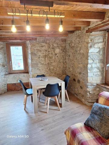 Gîte pour 6 personnes, avec jardin et vue à Matemale