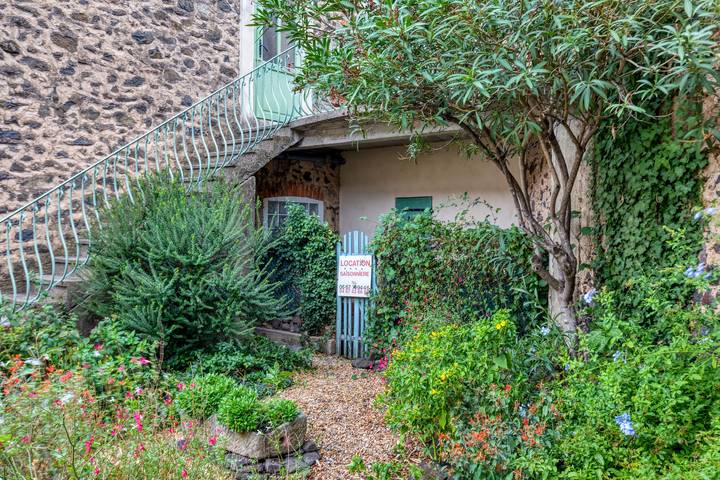 Casa de vacaciones 'Coustouline' con terraza privada y jardín propio in Región de Lodève