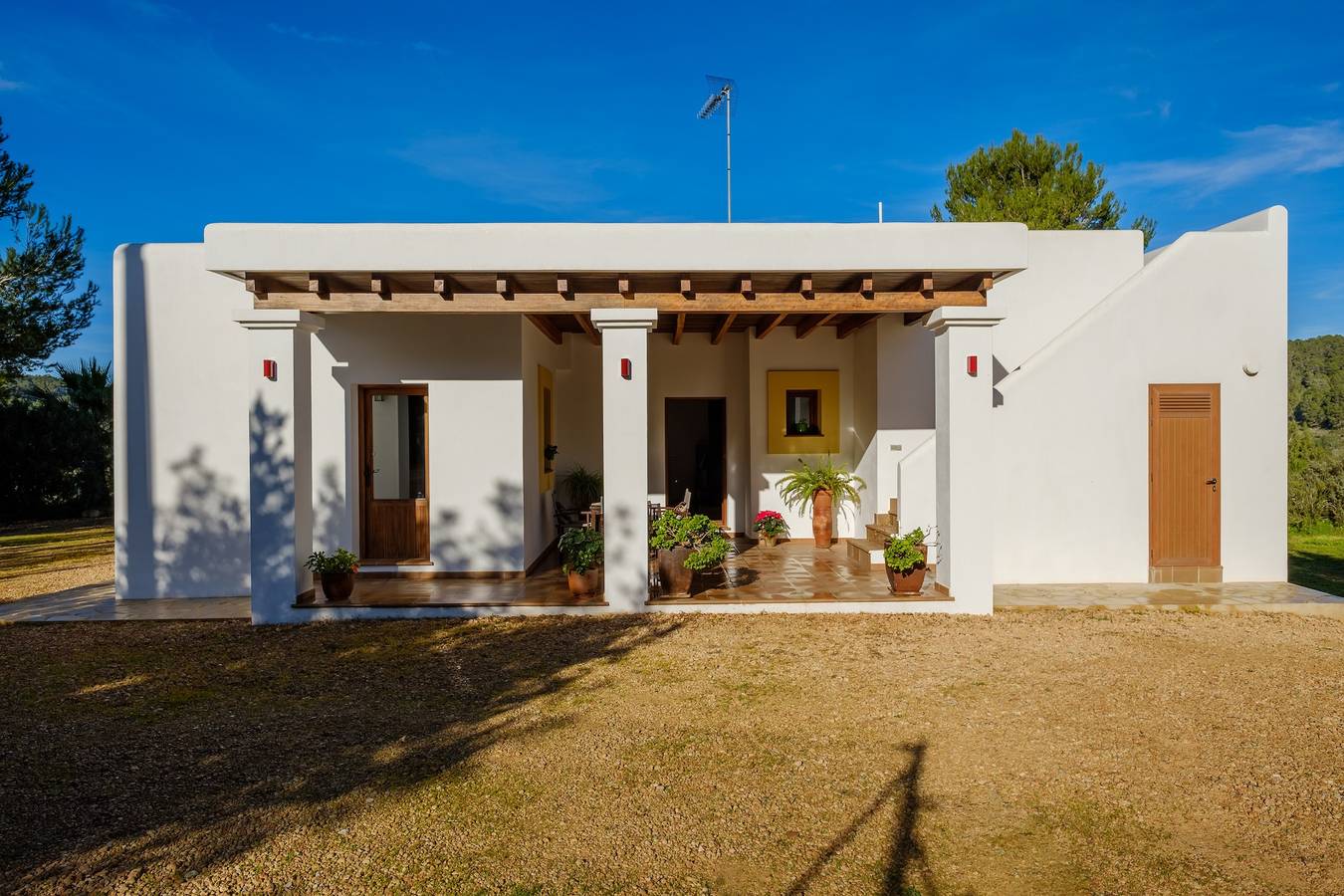 Villa con fantástica vista al mar, piscina, terraza, Wi-Fi in Sant Josep de sa Talaia, Ibiza Sur