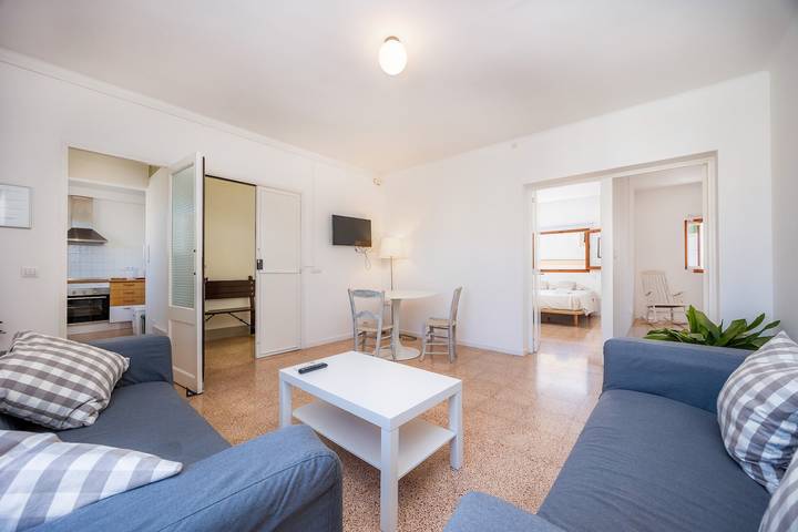 Apartamento inteiro, Apartamento 'Can Manuel' com Wi-Fi e ar condicionado in Felanitx, Majorca (Sul)