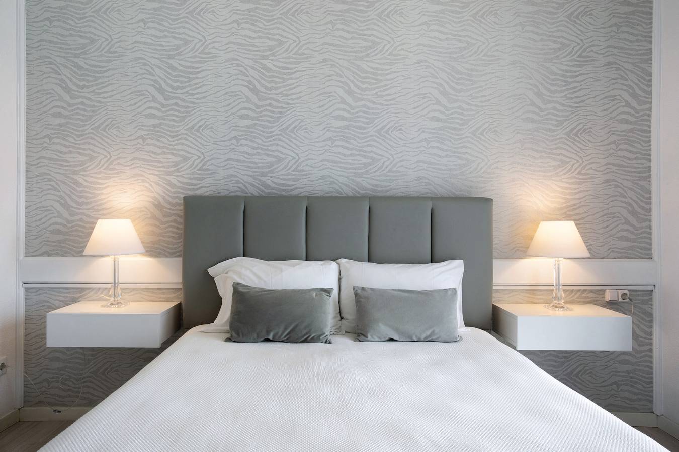 Room 'Vista Mar 5' with Balcony and Wi-Fi in Ribamar, Lissabon distrikt