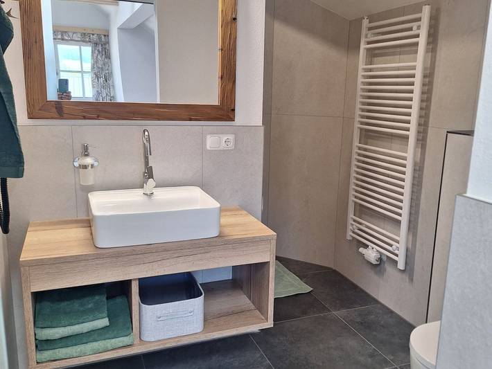 Ferienwohnung für 3 Personen, mit Balkon und Garten sowie Ausblick in Strobl - 3