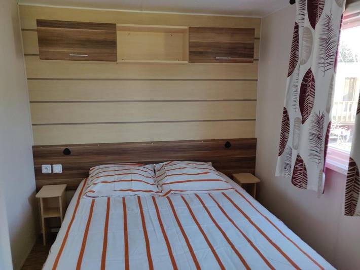 Mobil home pour 8 personnes, avec jardin à Gastes - 3