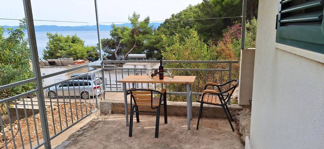 Studio für 2 Personen, mit Terrasse auf Hvar - 2