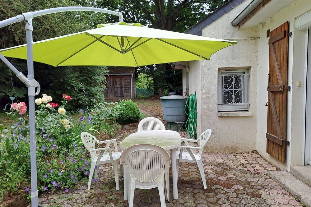 Quiet cottage in Baguer-Morvan, Región de Saint-Malo