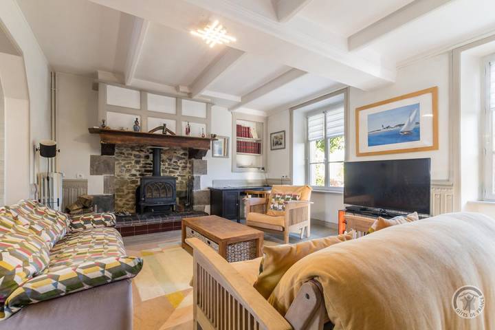 Gîte pour 6 personnes, avec jardin dans Orval-sur-Sienne - 3