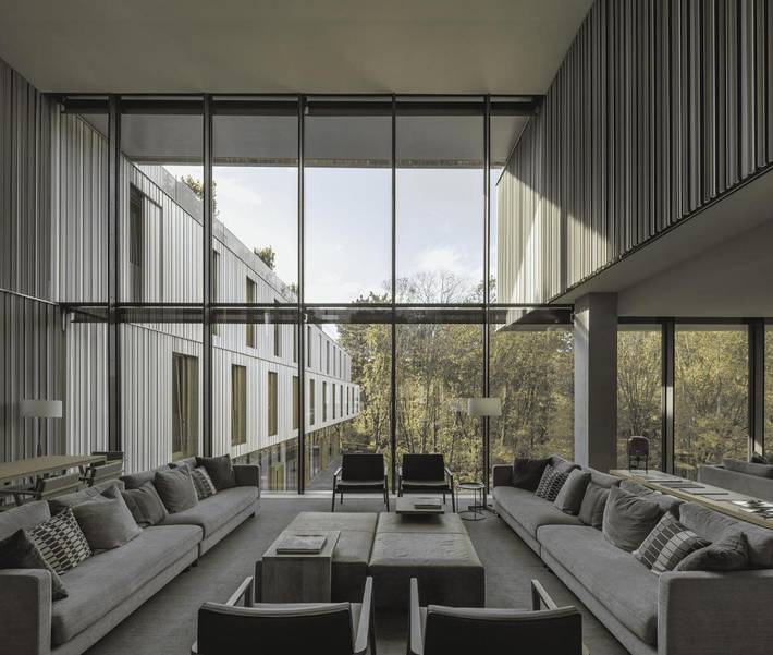 Apartamento para 4 personas, con jardín además de sauna y piscina en San Sebastián