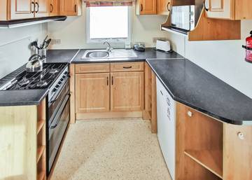 Caravan for 6 People in Fishguard, Pembrokeshire, Photo 4