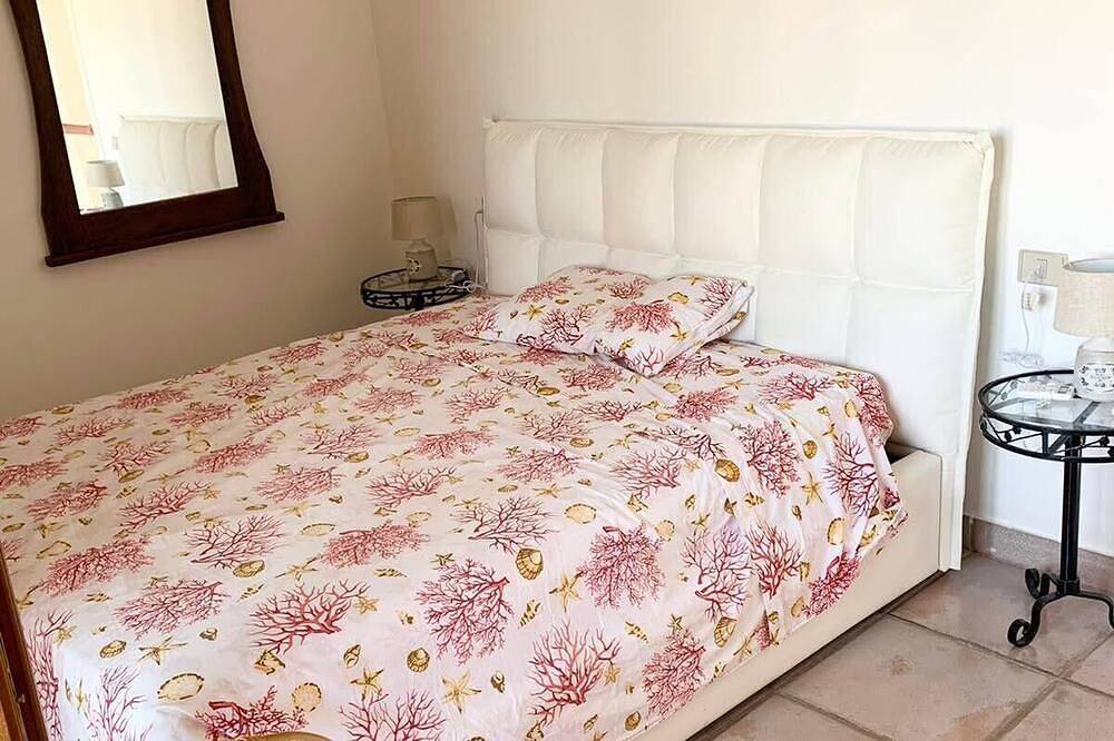 Joli chalet avec jardin in Crabonaxa/Villasimius, Villasimius