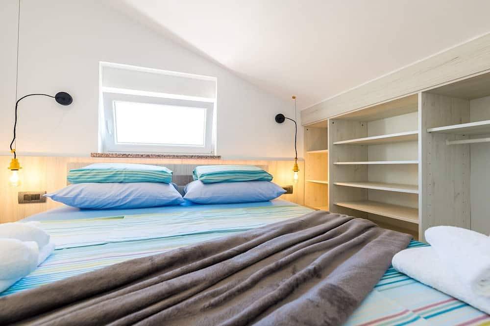 Ganze Wohnung, Moderne Ferienwohnung Janeš für 2 Personen auf der Insel Krk in Malinska-Dubašnica, Krk