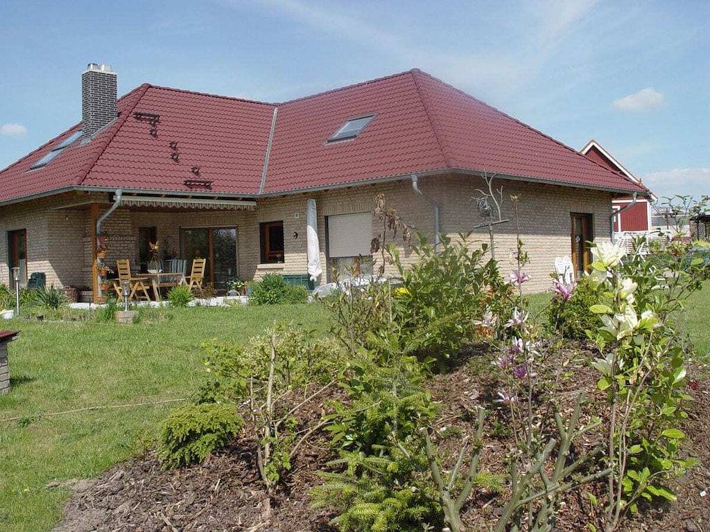 Gemütliche 1-Zimmer-Wohnung in Strandnähe mit moderner Ausstattung in Jabel, Mecklenburgische Seenplatte