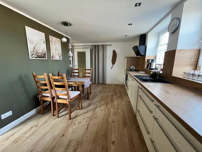 Ganze Ferienwohnung, Ferienwohnung mit Terrasse in Naumburg, Saale-Unstrut