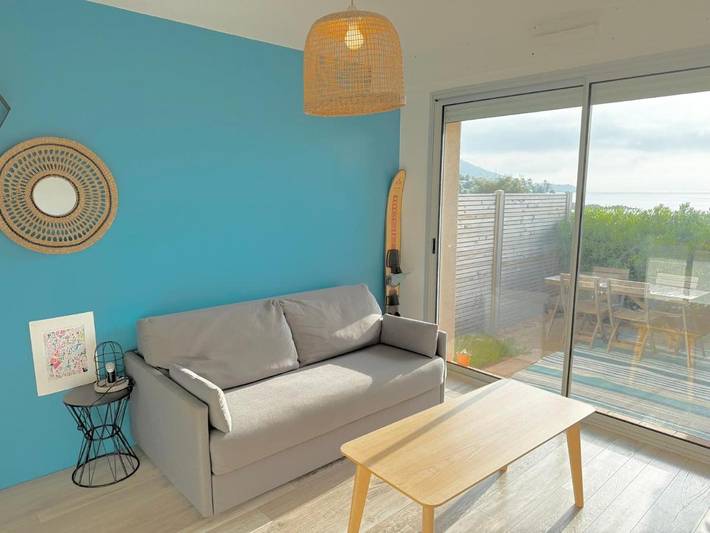 Gîte pour 4 personnes, avec vue et terrasse dans Plage d'Anthéor