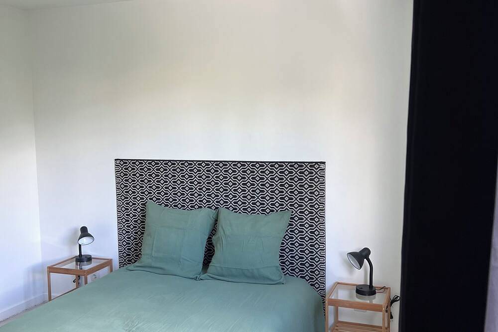 Entire apartment, Appartement Résidence Privé in Aubenas, Ardèche
