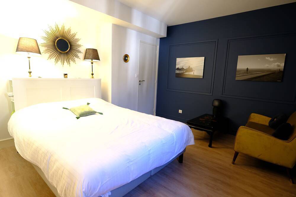 Ganze Wohnung, Charming loft in the heart of Tours, quiet and ideal location in Tours, Tours und Umgebung