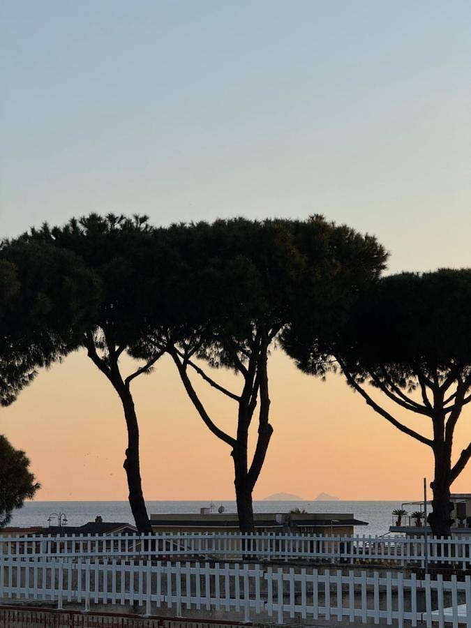 Gîte pour 6 personnes, avec balcon et vue, adapté aux familles à Terracina - 2
