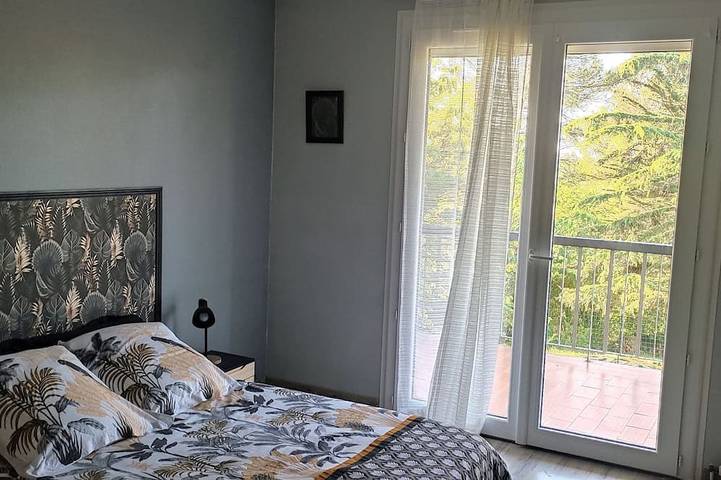 Location de vacances pour 7 personnes, avec jacuzzi ainsi que jardin et balcon, animaux acceptés à Auch - 2