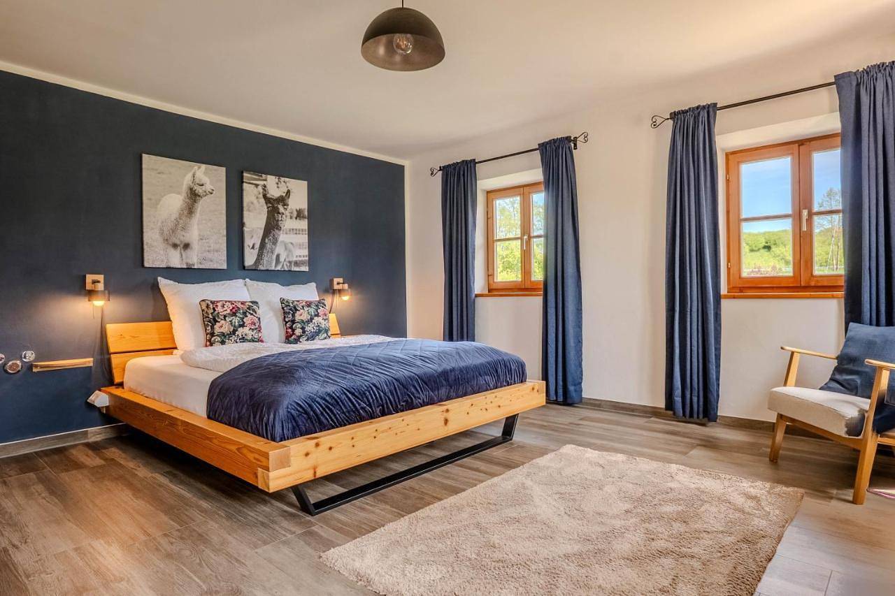 Ganze Wohnung, Ferienhof Petermühle Urlaub mit Alpakas in Amerang, Landkreis Rosenheim