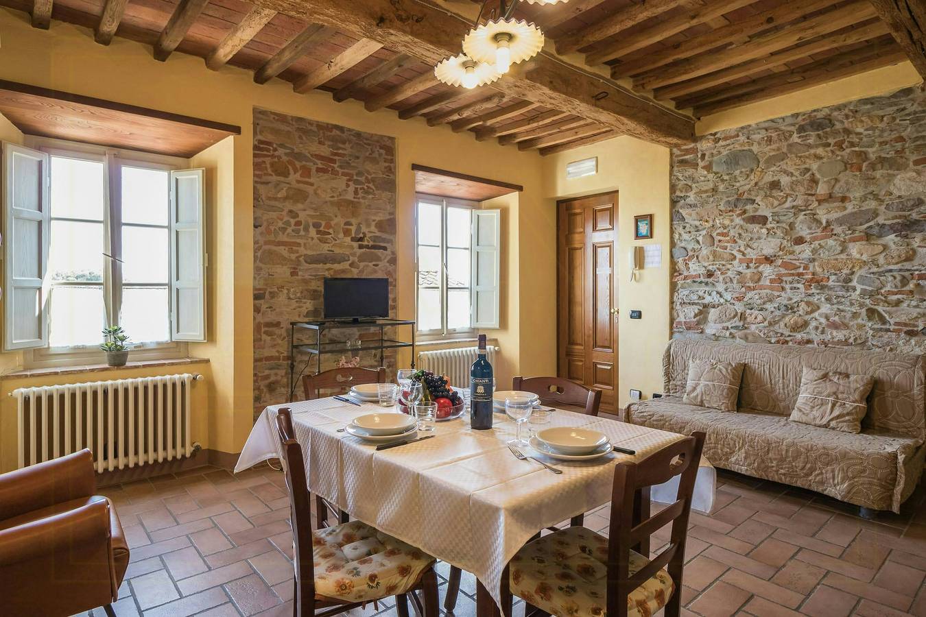 Ganze Wohnung, Historische Ferienwohnung mit Pool in der Nähe von Lucca in Capannori, Lucca Provinz