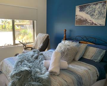 Holiday Home for 2 People in Melbourne, Mornington Peninsula, Photo 2