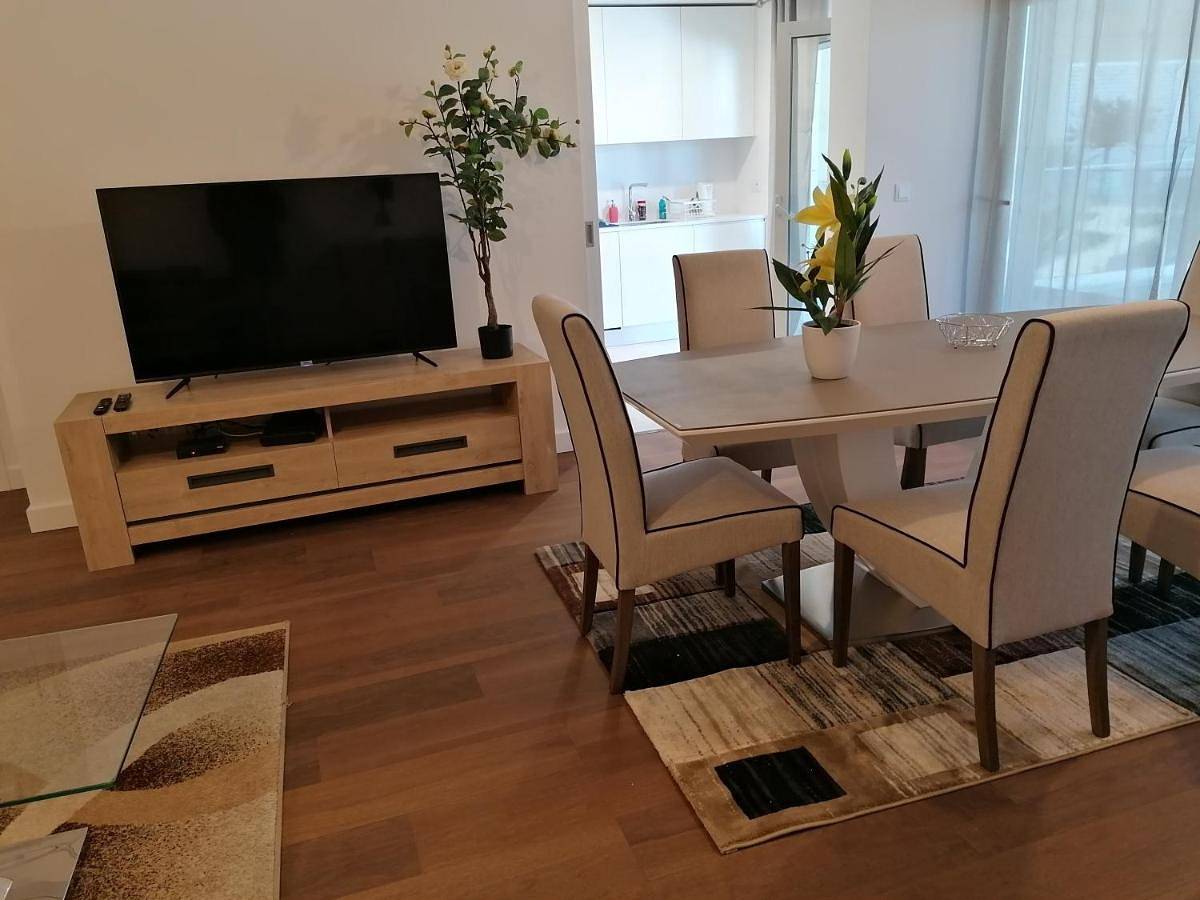 Apartamento inteiro, Two-Bedroom Apartment in Seixal, Halbinsel von Setúbal