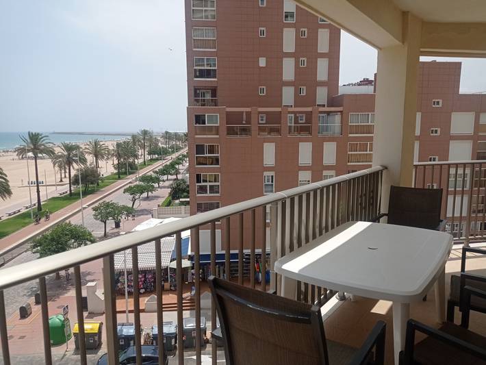 Gîte pour 2 personnes, avec terrasse ainsi que piscine et bassin pour enfant à Playa de Gandía - 2