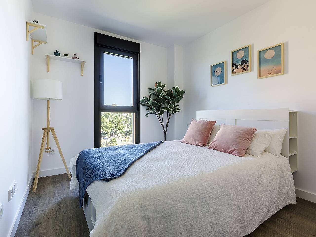 Ganze Wohnung, Strandnahe 2-Zimmer-Wohnung mit Wlan und Klimaanlage in Torre del Mar, Costa del Sol