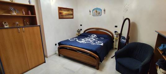 Chambre d’hôte pour 5 personnes, avec jardin, adapté aux familles à Calimera